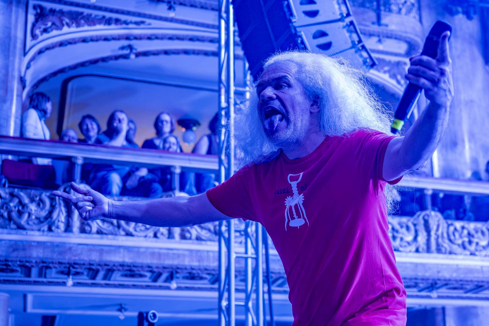 Jasná Páka a Hudba Praha bavily fanoušky téměř do půlnoci, v Lucerně vzpomínaly na Michala Ambrože