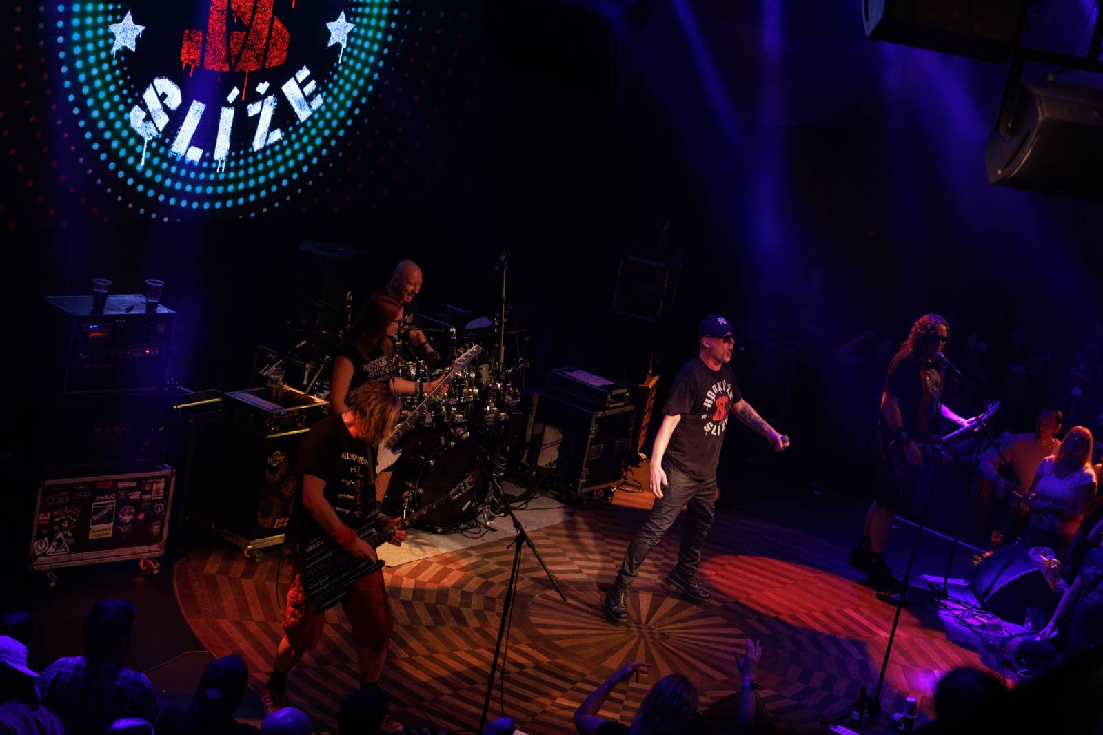 Horkýže Slíže opět vyprodali Lucerna Music Bar. Slovenská legenda předvedla v Praze energickou show