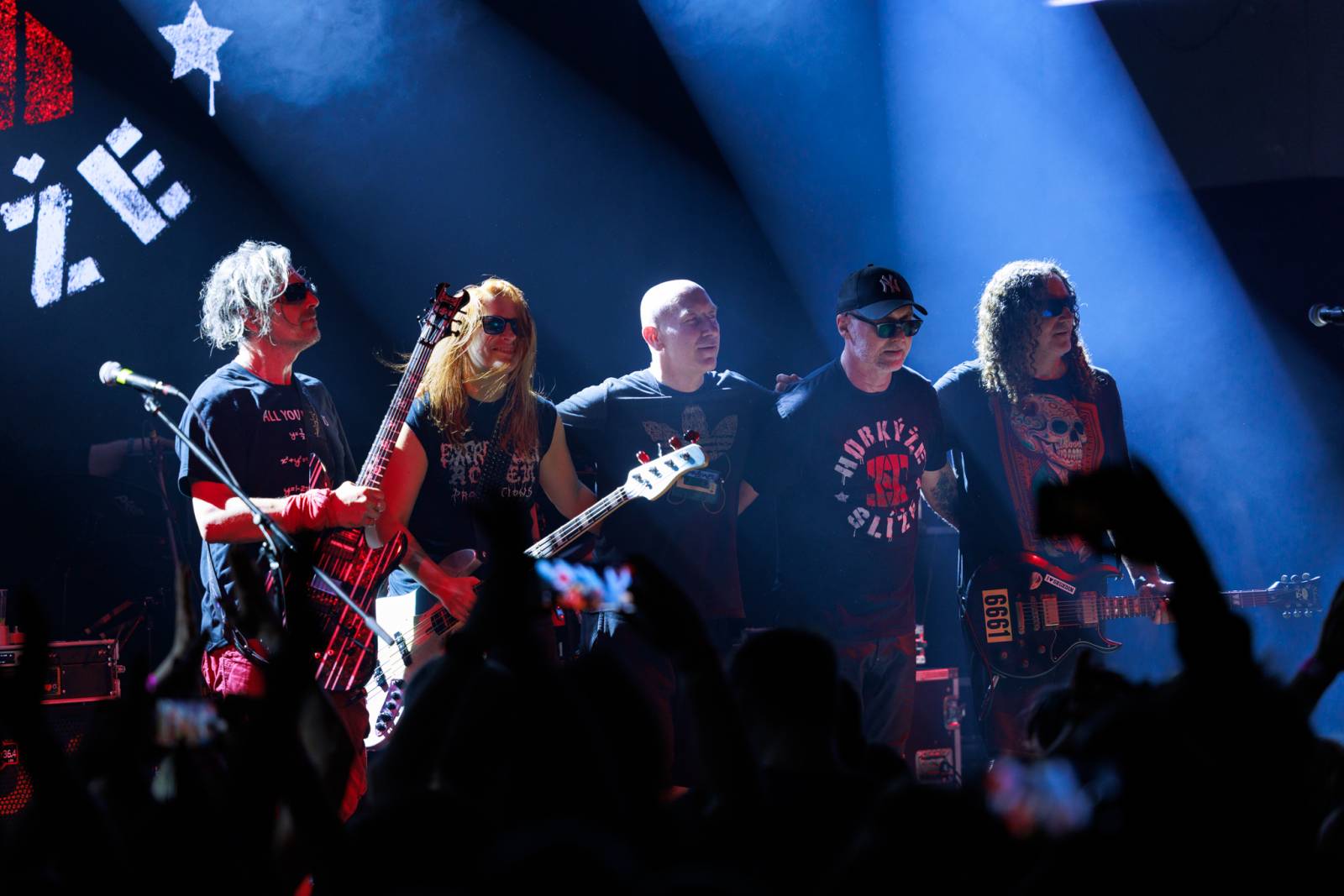 Horkýže Slíže opět vyprodali Lucerna Music Bar. Slovenská legenda předvedla v Praze energickou show