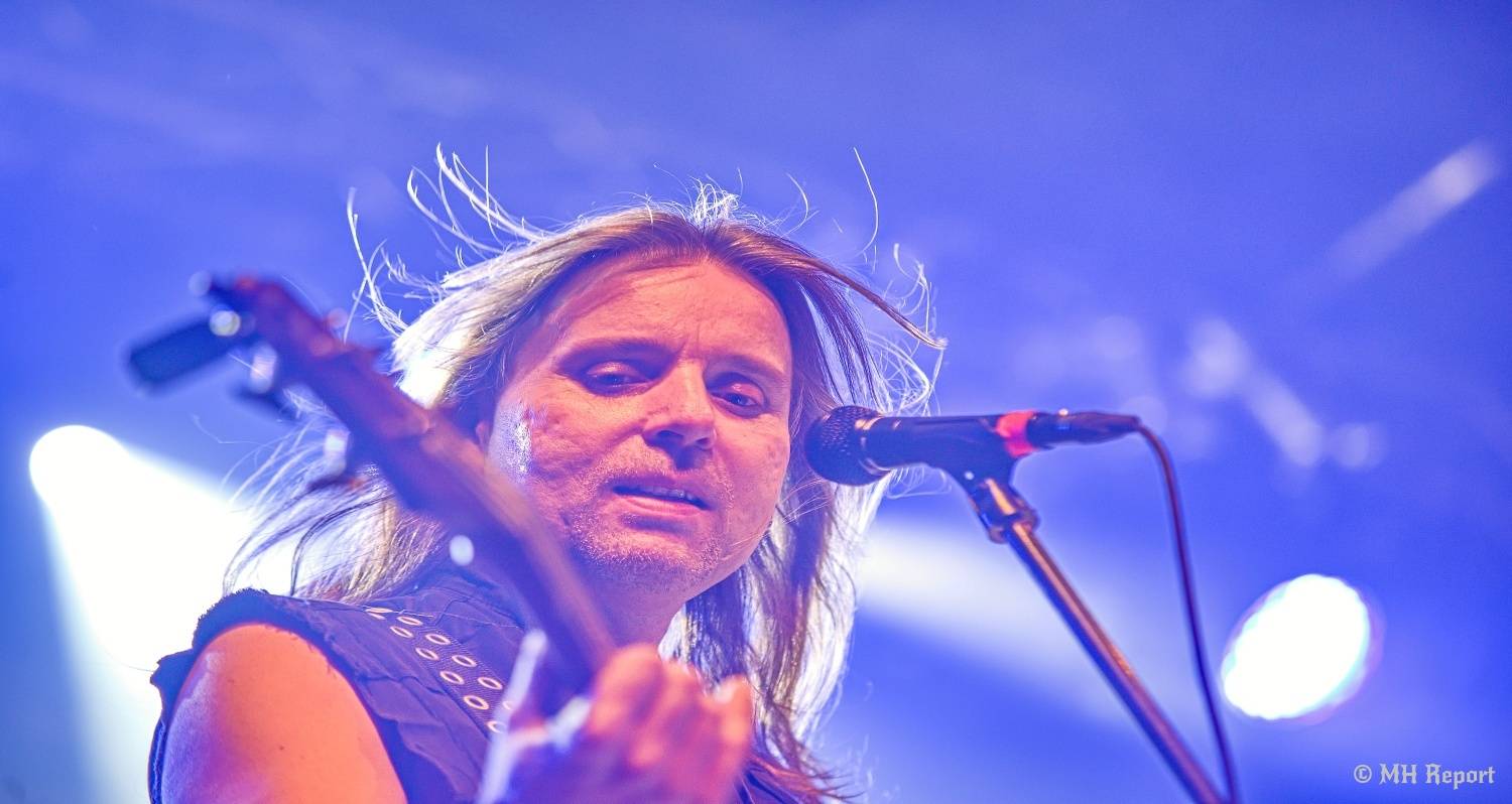 Alkehol rozhýbal plzeňskou Šeříkovku, večer otevřel havířovský Bastard