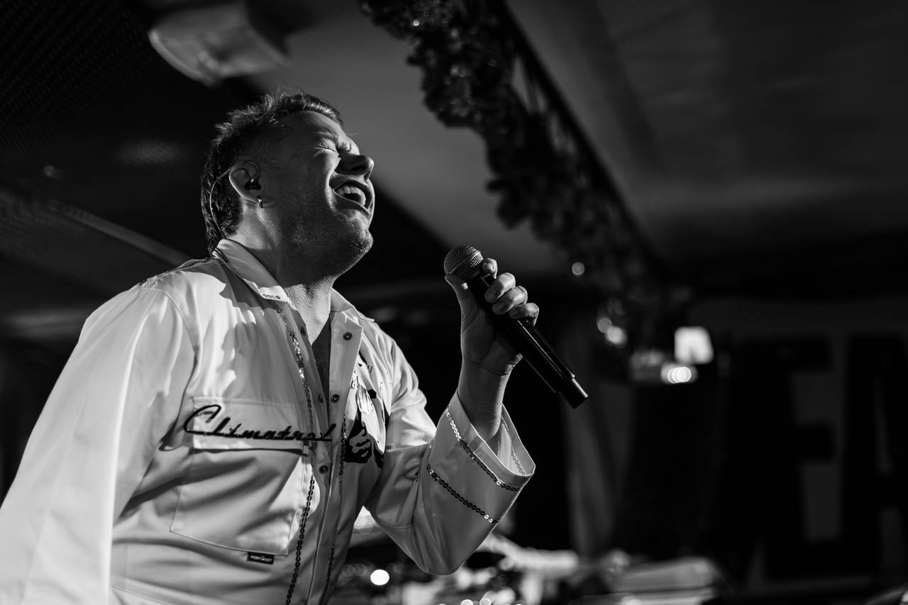 Holky, proberte se! Monkey Business se na jarním turné podívali i do Plzně