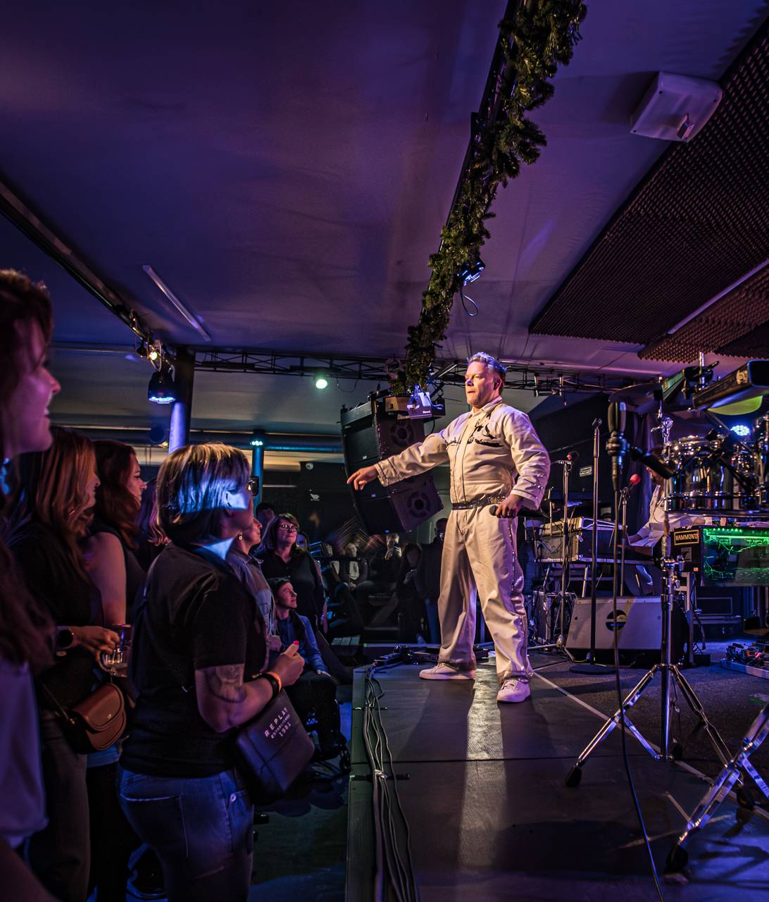 Holky, proberte se! Monkey Business se na jarním turné podívali i do Plzně