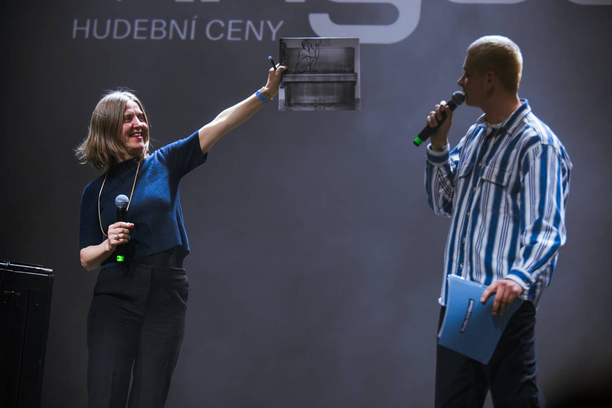 Cenu Vinyla získali Black Tar Jesus, Marie Tučková i Miloš Hroch