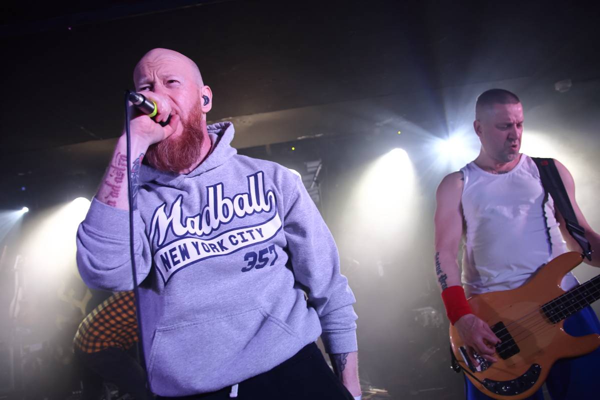 Hardcore nářez v Rock Café. Status Praesents oslavili 30 let a pokřtili singl Ready To Fly