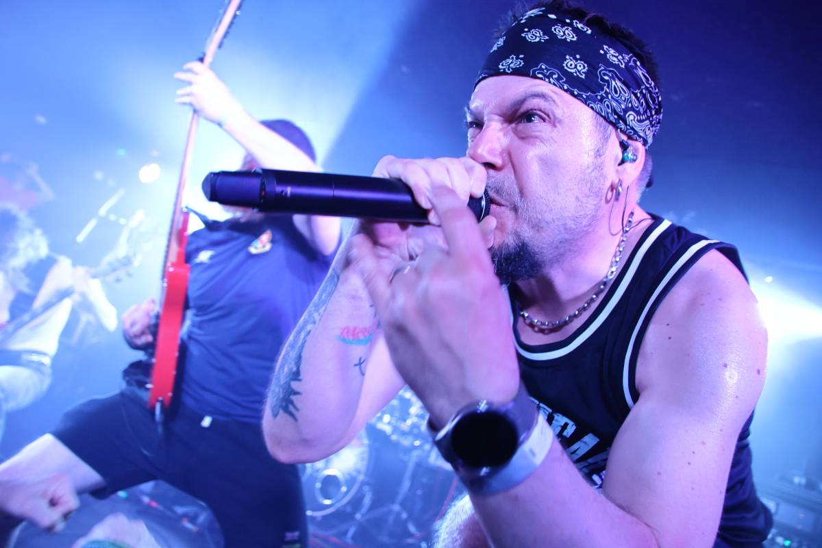 Hardcore nářez v Rock Café. Status Praesents oslavili 30 let a pokřtili singl Ready To Fly