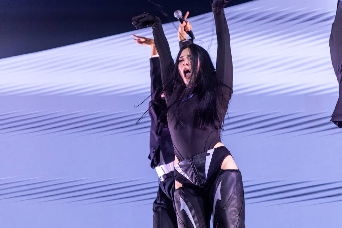 Pam Rabbit má za sebou životní show. Fanoušky ve Foru Karlín vzala do utopického světa