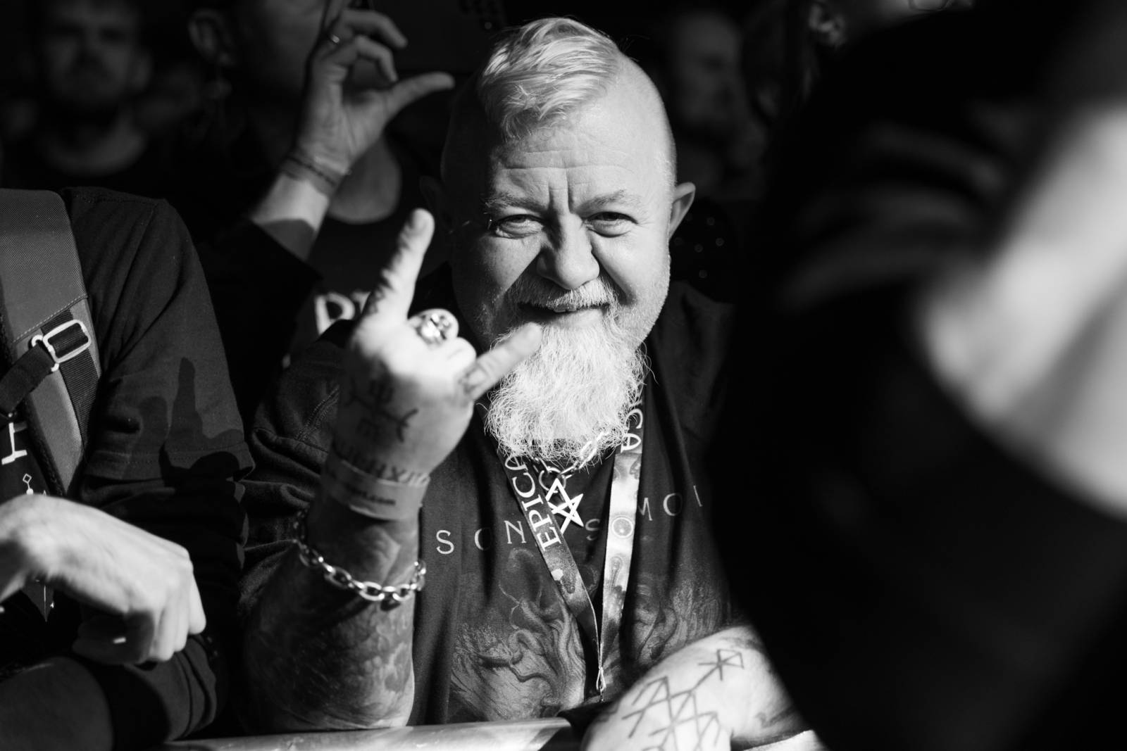 Monumentální show a silné skladby. Epica a Amaranthe dorazili do Fora Karlín, doprovodila je Charlotte Wessels 