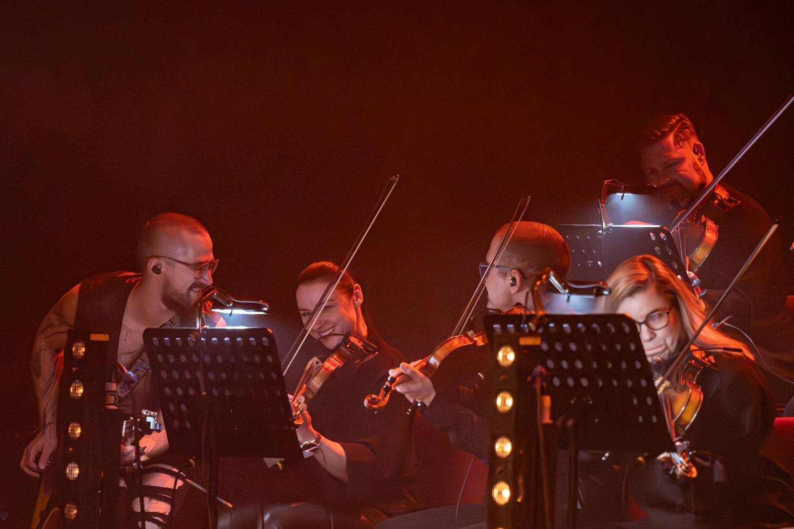 Divadlem Hybernia zněly písně Ozzyho Osbourna a Black Sabbath. Zahrál je tribute band Ozzy Forever