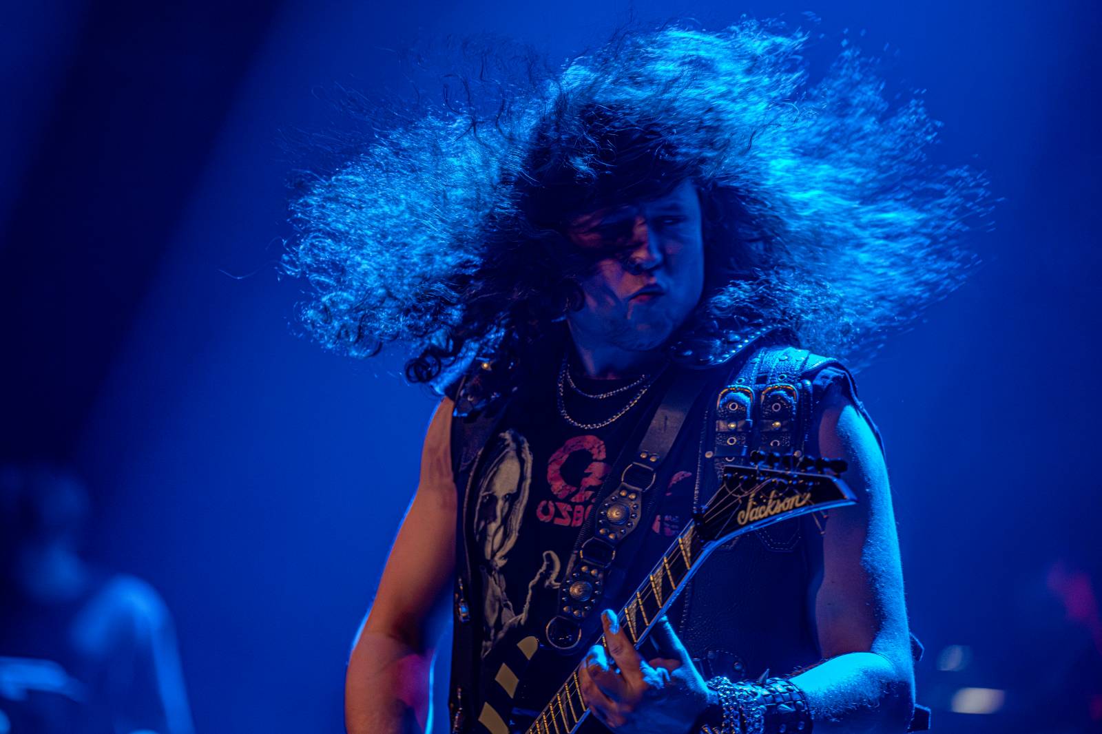 Divadlem Hybernia zněly písně Ozzyho Osbourna a Black Sabbath. Zahrál je tribute band Ozzy Forever