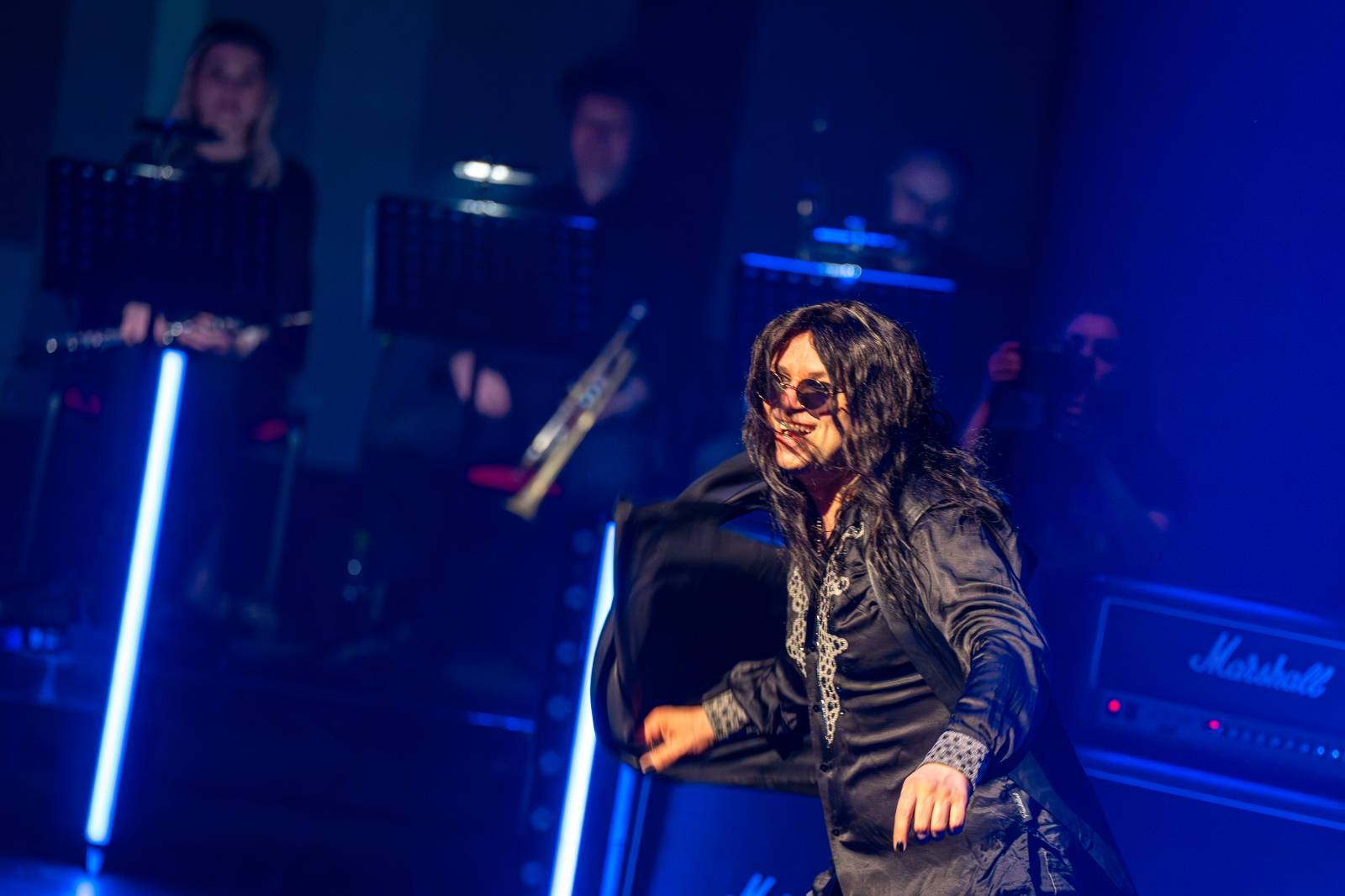 Divadlem Hybernia zněly písně Ozzyho Osbourna a Black Sabbath. Zahrál je tribute band Ozzy Forever