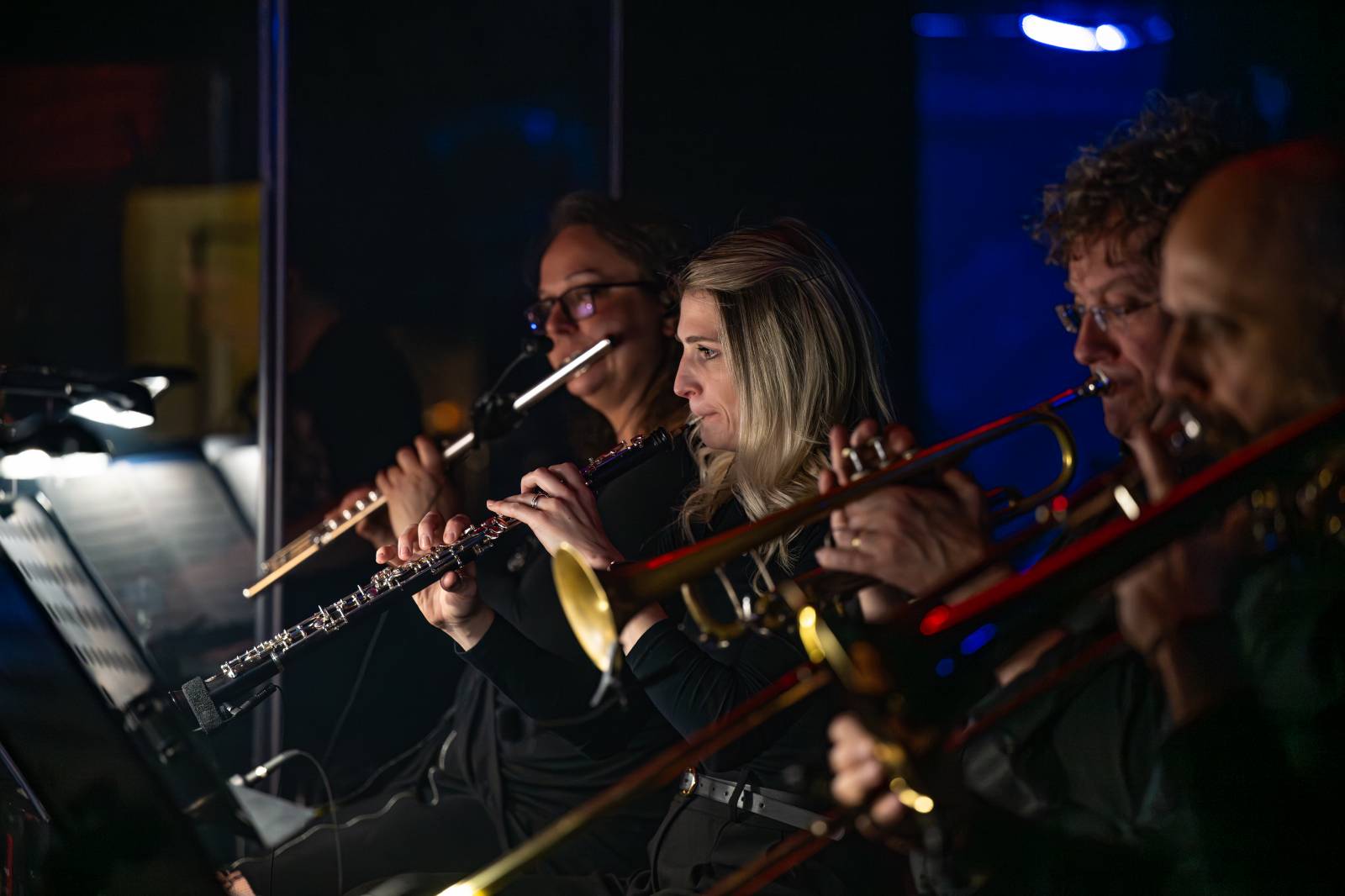 Divadlem Hybernia zněly písně Ozzyho Osbourna a Black Sabbath. Zahrál je tribute band Ozzy Forever