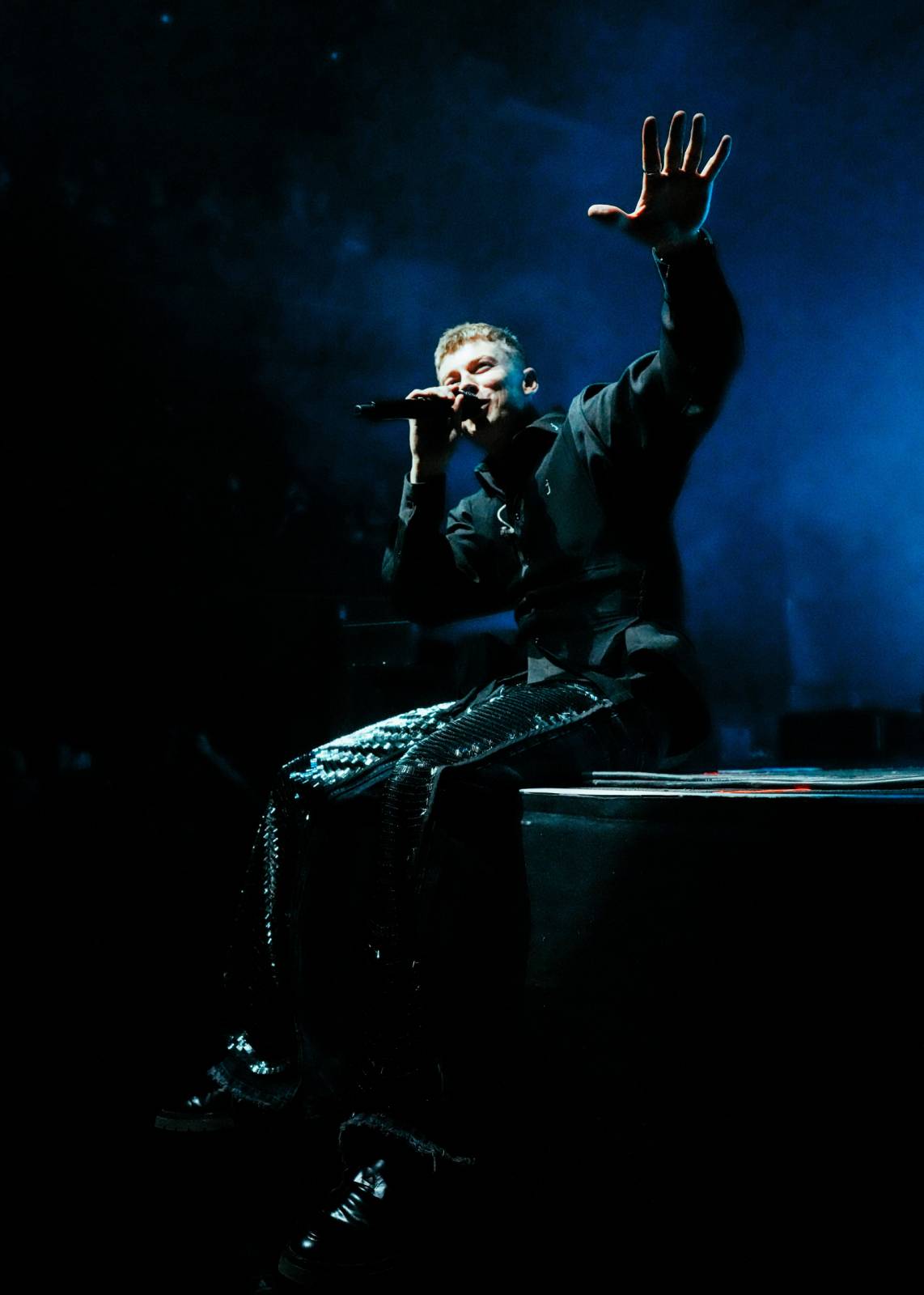 Adam Mišík podruhé ve Foru Karlín: pokřtil nové album a pozval si řadu hostů. Nechyběli Sebastian, Sofian Medjmedj a Ben Cristovao