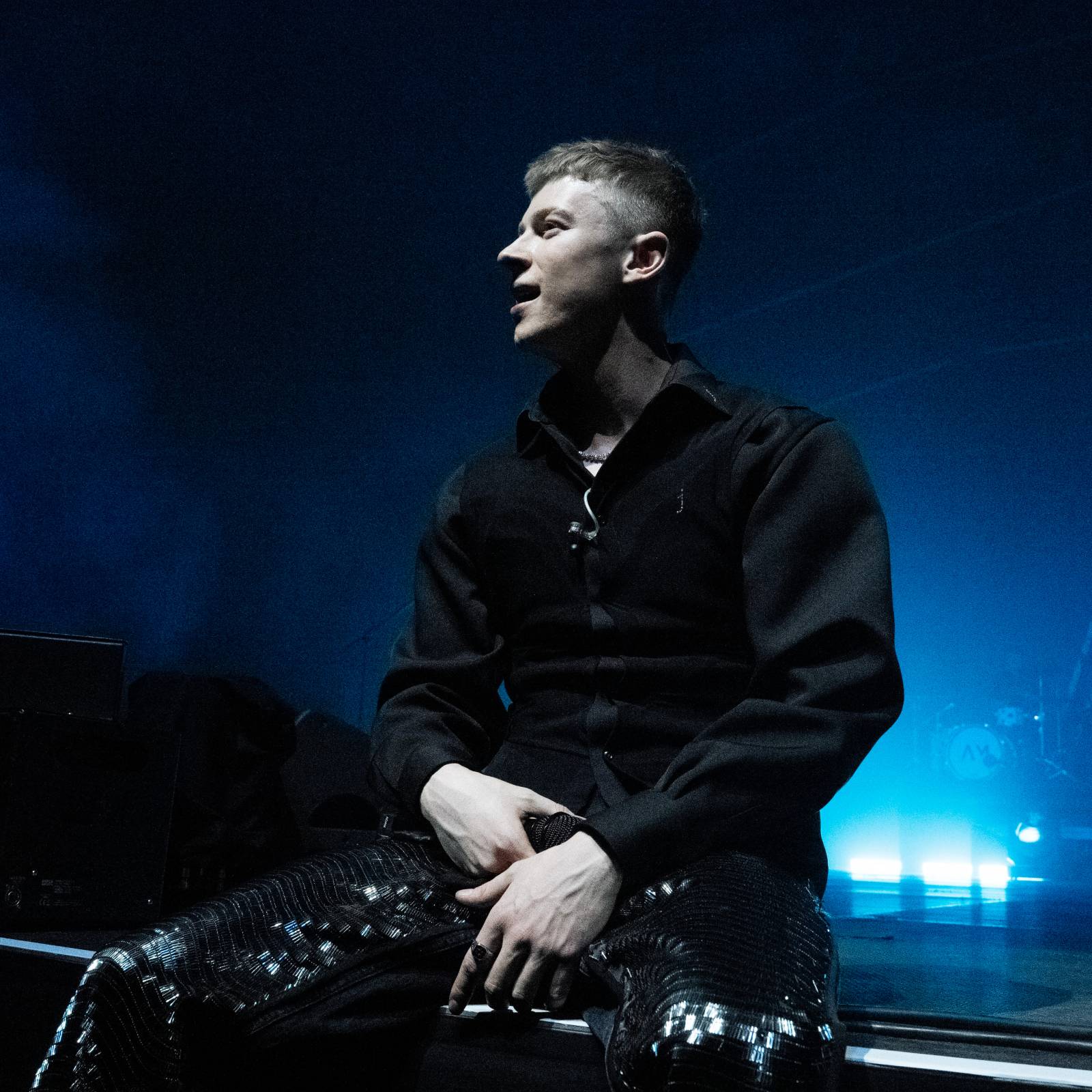 Adam Mišík podruhé ve Foru Karlín: pokřtil nové album a pozval si řadu hostů. Nechyběli Sebastian, Sofian Medjmedj a Ben Cristovao