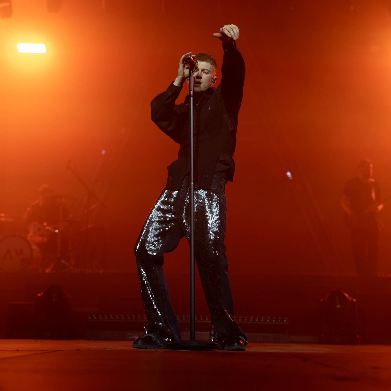 Adam Mišík podruhé ve Foru Karlín: pokřtil nové album a pozval si řadu hostů. Nechyběli Sebastian, Sofian Medjmedj a Ben Cristovao