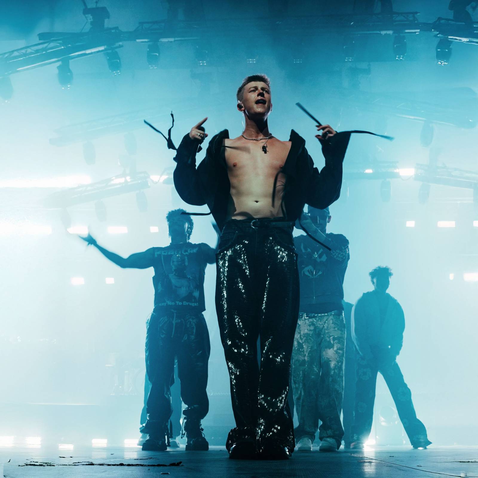 Adam Mišík podruhé ve Foru Karlín: pokřtil nové album a pozval si řadu hostů. Nechyběli Sebastian, Sofian Medjmedj a Ben Cristovao