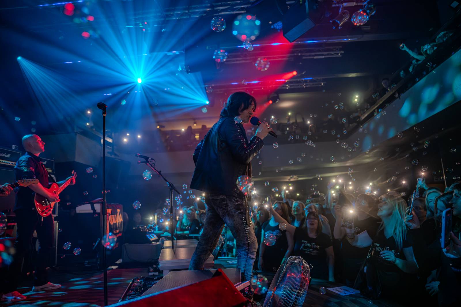 Slovenská legenda Tublatanka dorazila do Prahy, Lucerna Music Bar rozezpívala svými největšími hity