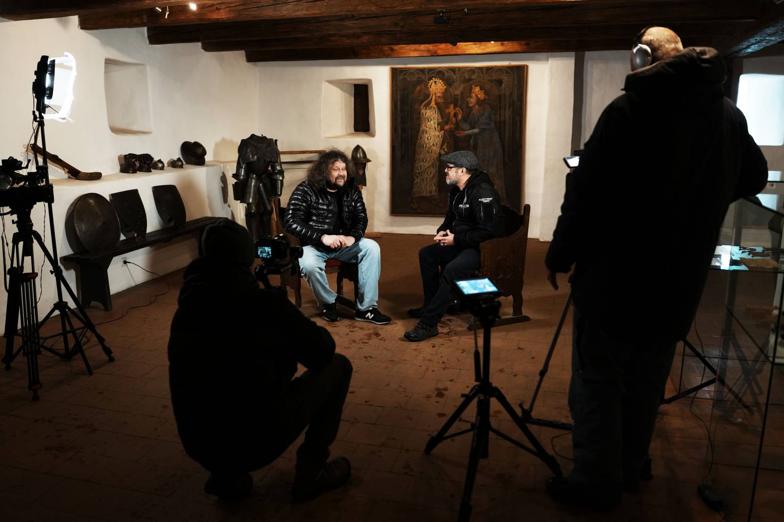 Startuje TV seriál s hvězdami Žebříku, v hlavních rolích Mňága a Žďorp, Doctor Victor, November 2nd i David Stypka