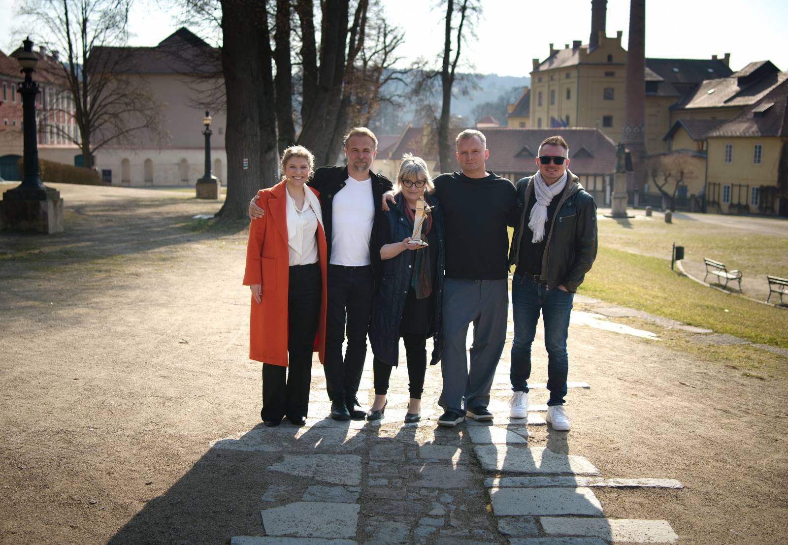 Startuje TV seriál s hvězdami Žebříku, v hlavních rolích Mňága a Žďorp, Doctor Victor, November 2nd i David Stypka
