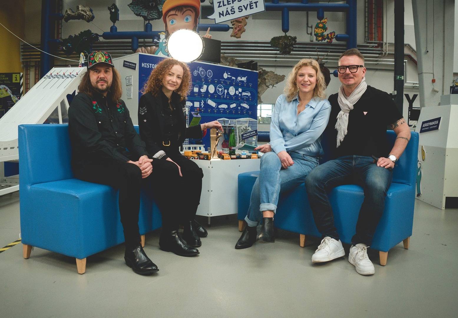 Startuje TV seriál s hvězdami Žebříku, v hlavních rolích Mňága a Žďorp, Doctor Victor, November 2nd i David Stypka