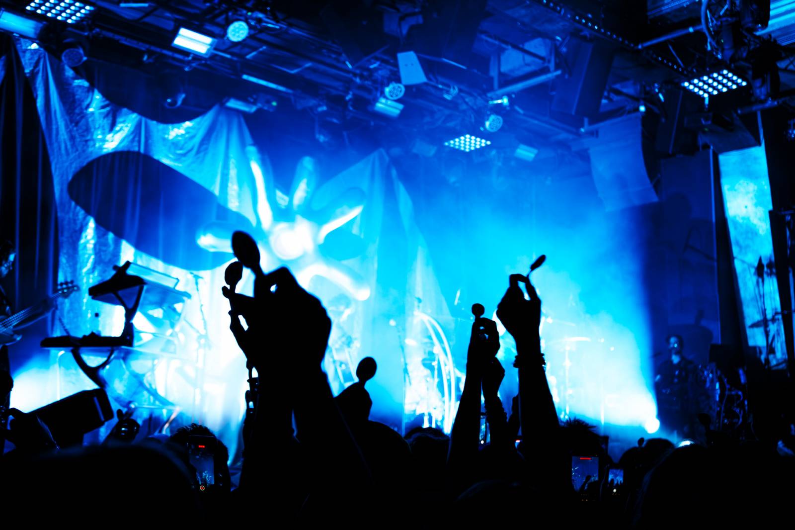 Cavetown v Praze. Roxy proměnil v místo absolutního přijetí a bezpečí