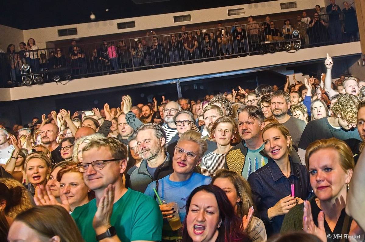 Tata Bojs roztančili vyprodanou Šeříkovku v Plzni, představili jí nové album