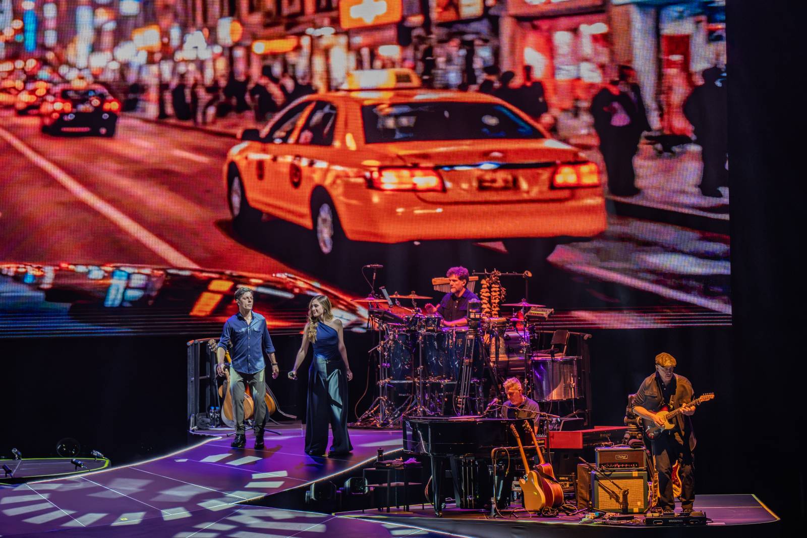 Eros Ramazzotti se popáté vrátil do pražské O2 areny, opět lámal ženská srdce