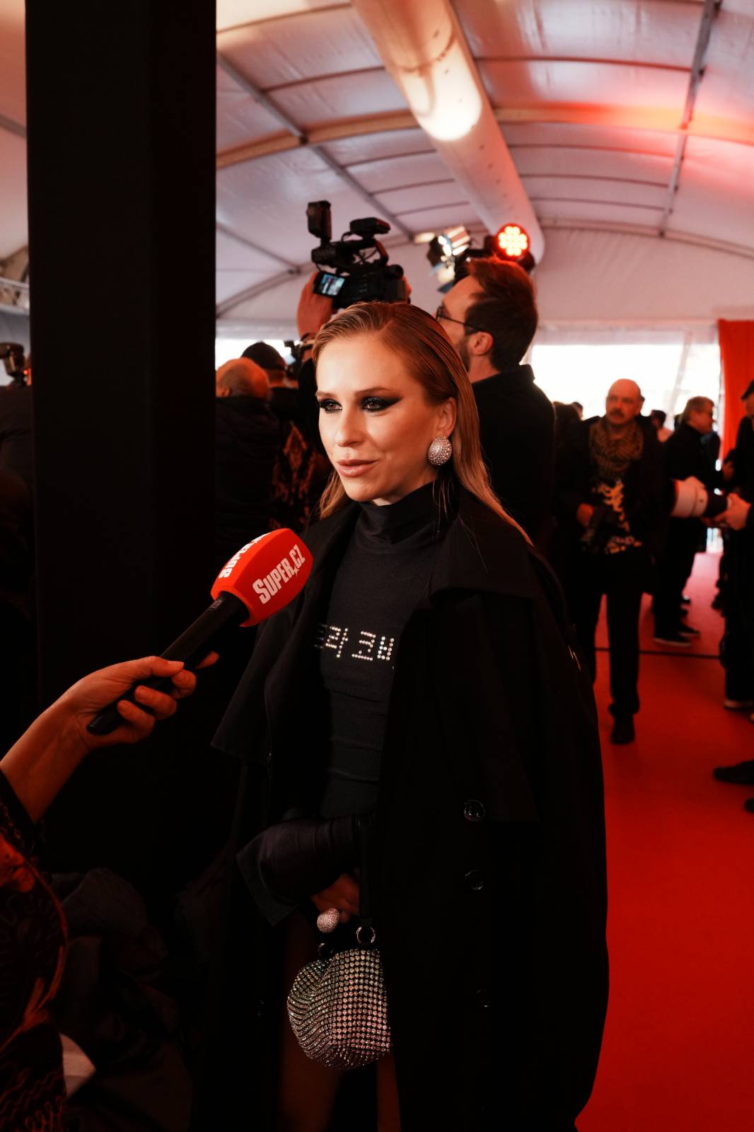 V zákulisí Cen Anděl. Radovali se Michal Prokop či Mňága a Žďorp, dorazili i Ewa Farna, Ben Cristovao nebo Lenny