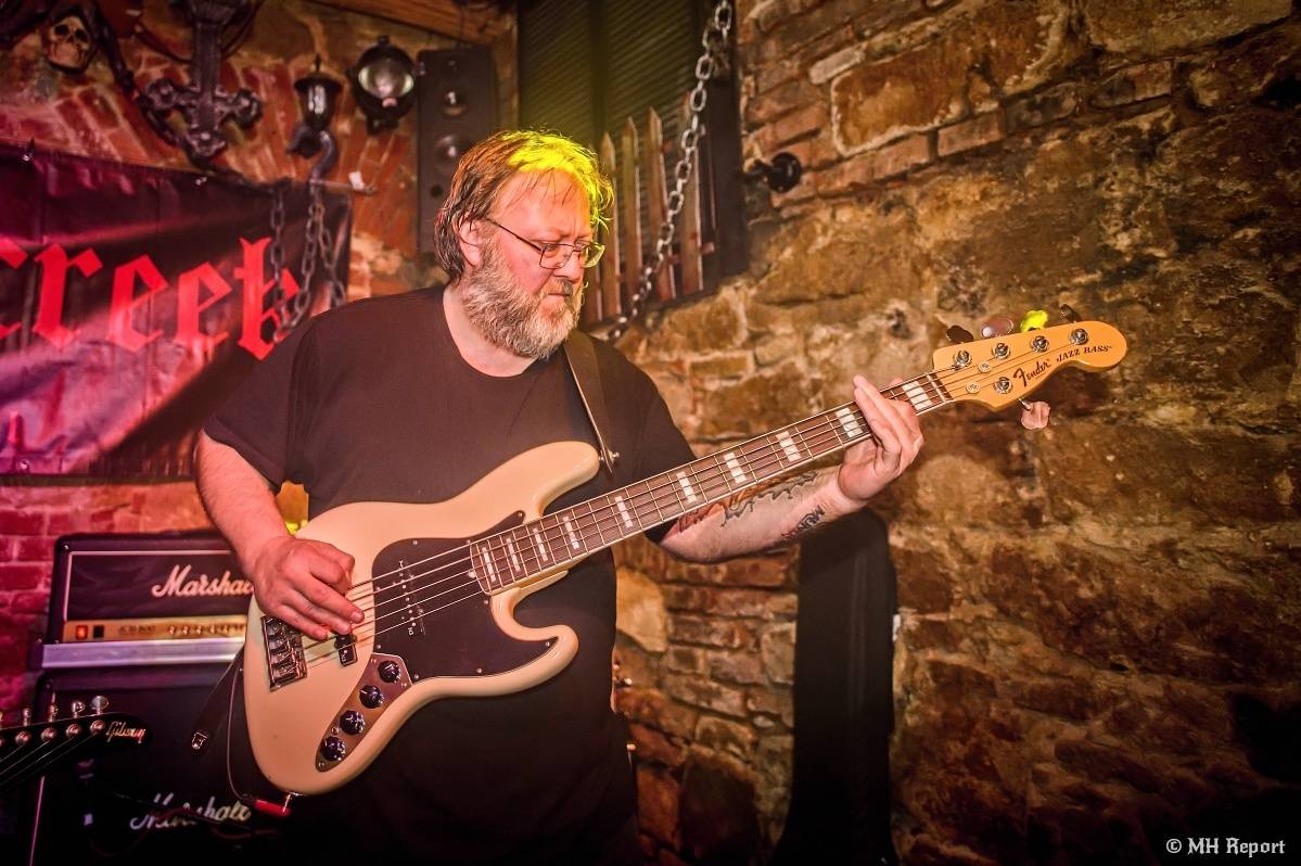 Hard & Heavy & Thrash Party rozburácela Parlament Club v Plzni. Hráli Bloodcreek, Nazgul a Spheres