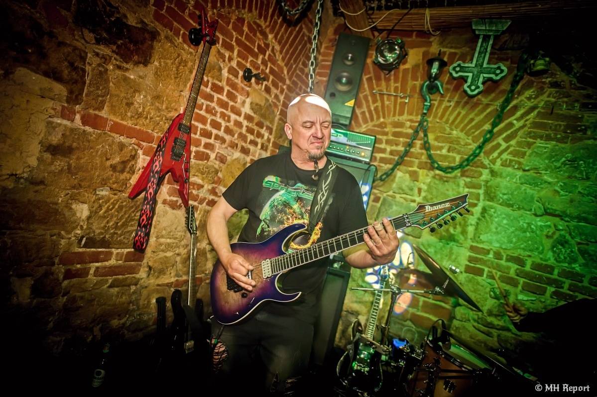 Hard & Heavy & Thrash Party rozburácela Parlament Club v Plzni. Hráli Bloodcreek, Nazgul a Spheres