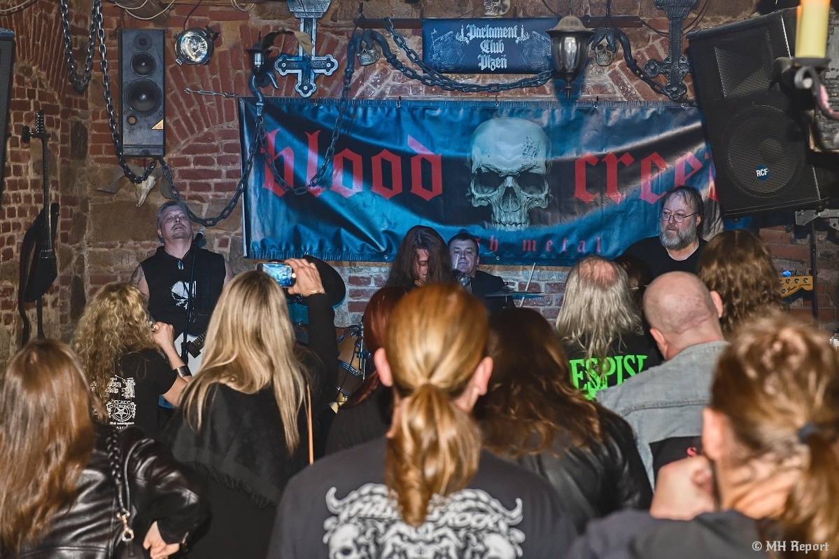 Hard & Heavy & Thrash Party rozburácela Parlament Club v Plzni. Hráli Bloodcreek, Nazgul a Spheres