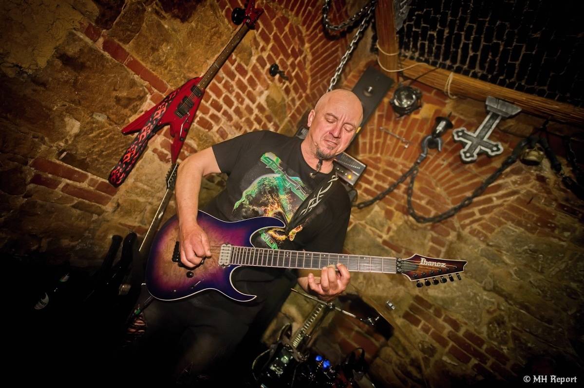 Hard & Heavy & Thrash Party rozburácela Parlament Club v Plzni. Hráli Bloodcreek, Nazgul a Spheres