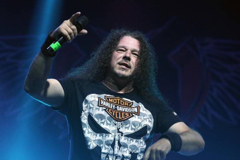 Motorband slavil v brněnském Sonu čtyřicítku. Blahopřáli mu Honza Toužimský a Roman Dragoun