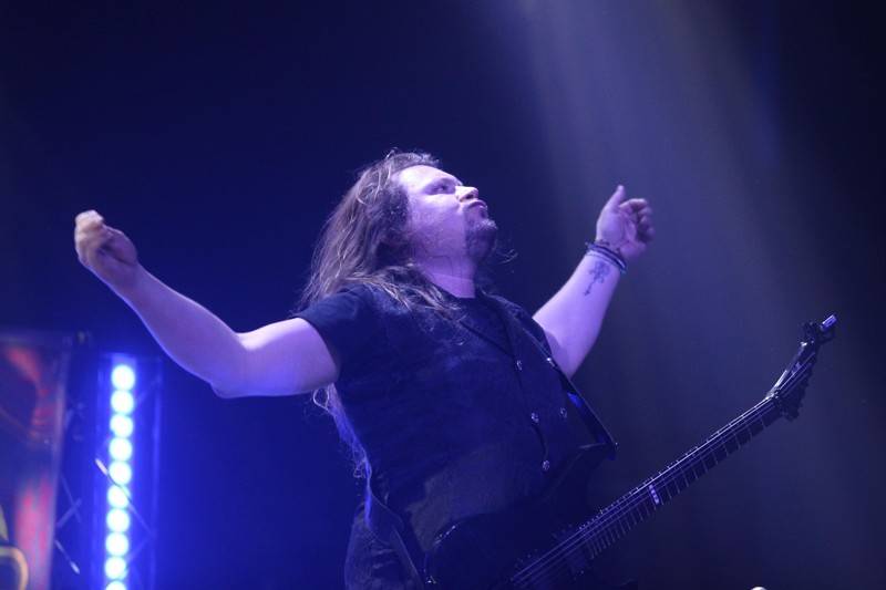 Motorband slavil v brněnském Sonu čtyřicítku. Blahopřáli mu Honza Toužimský a Roman Dragoun