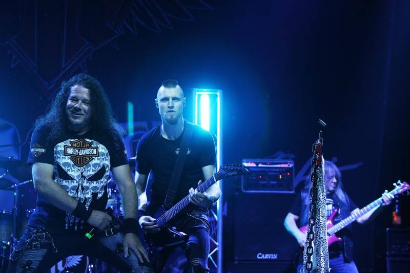 Motorband slavil v brněnském Sonu čtyřicítku. Blahopřáli mu Honza Toužimský a Roman Dragoun