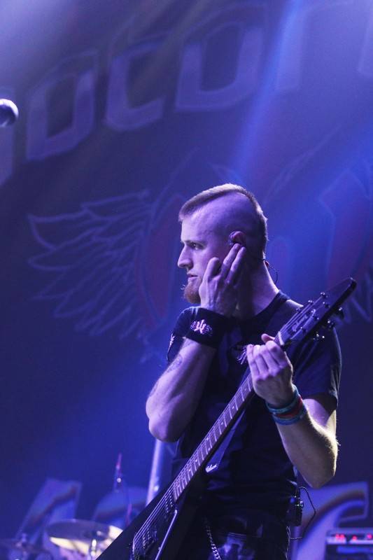 Motorband slavil v brněnském Sonu čtyřicítku. Blahopřáli mu Honza Toužimský a Roman Dragoun