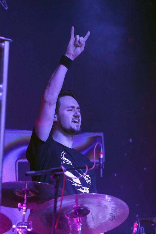 Motorband slavil v brněnském Sonu čtyřicítku. Blahopřáli mu Honza Toužimský a Roman Dragoun