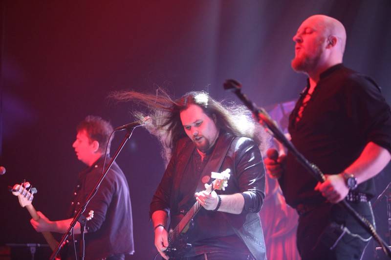 Motorband slavil v brněnském Sonu čtyřicítku. Blahopřáli mu Honza Toužimský a Roman Dragoun