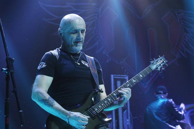 Motorband slavil v brněnském Sonu čtyřicítku. Blahopřáli mu Honza Toužimský a Roman Dragoun