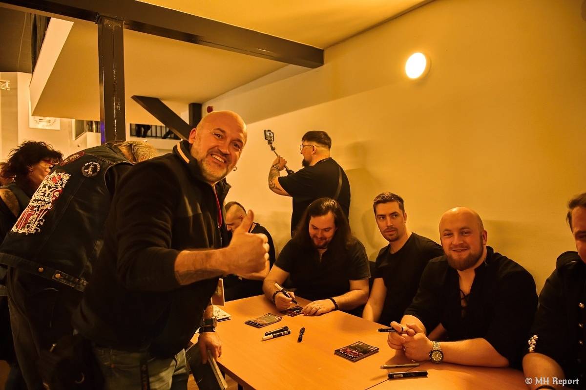 Motorband oslavil v Plzni čtyřicítku. Blahopřáli mu Ladislav Křížek,  Radek Zíka a  Honza Toužimský