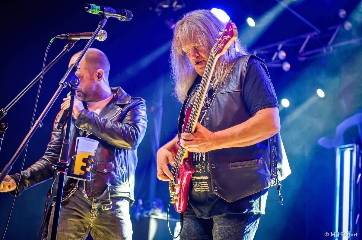 Motorband oslavil v Plzni čtyřicítku. Blahopřáli mu Ladislav Křížek,  Radek Zíka a  Honza Toužimský