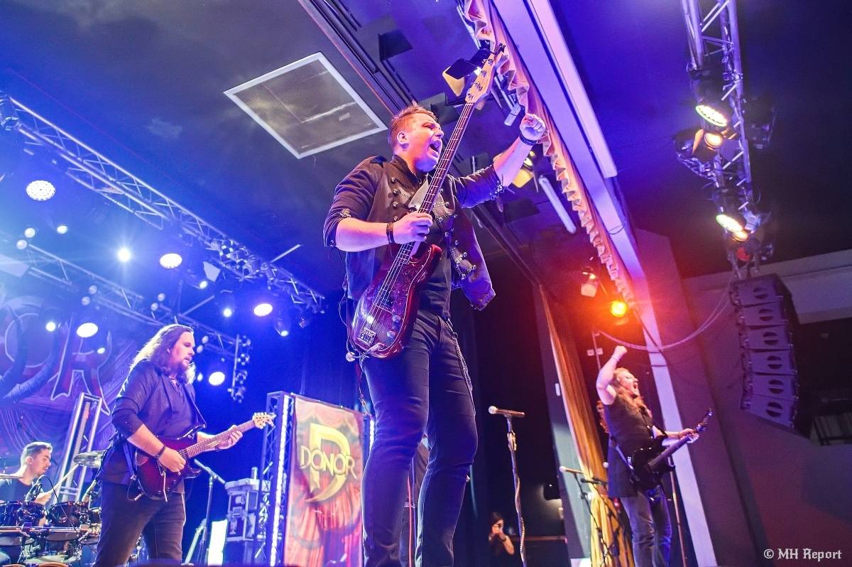 Motorband oslavil v Plzni čtyřicítku. Blahopřáli mu Ladislav Křížek,  Radek Zíka a  Honza Toužimský