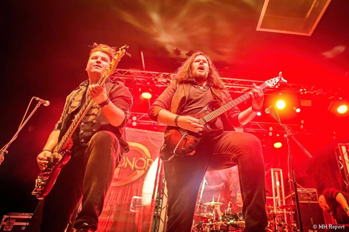 Motorband oslavil v Plzni čtyřicítku. Blahopřáli mu Ladislav Křížek,  Radek Zíka a  Honza Toužimský