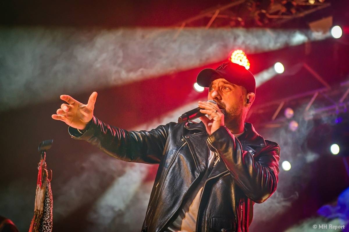 Motorband oslavil v Plzni čtyřicítku. Blahopřáli mu Ladislav Křížek,  Radek Zíka a  Honza Toužimský