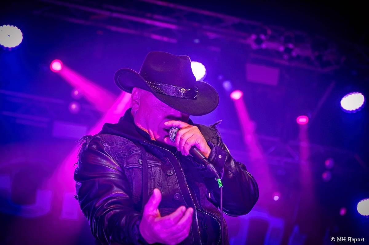 Motorband oslavil v Plzni čtyřicítku. Blahopřáli mu Ladislav Křížek,  Radek Zíka a  Honza Toužimský