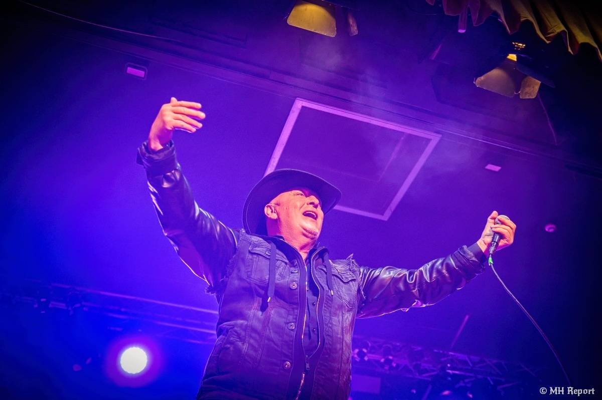 Motorband oslavil v Plzni čtyřicítku. Blahopřáli mu Ladislav Křížek,  Radek Zíka a  Honza Toužimský