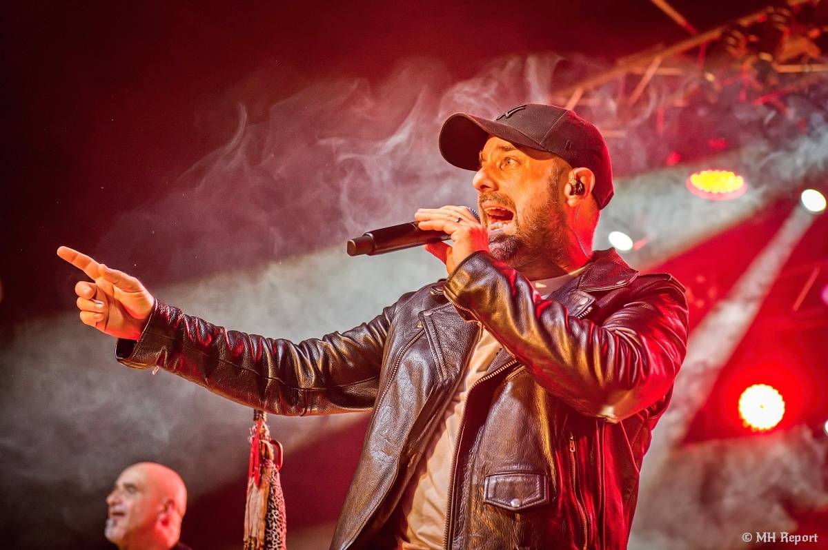 Motorband oslavil v Plzni čtyřicítku. Blahopřáli mu Ladislav Křížek,  Radek Zíka a  Honza Toužimský