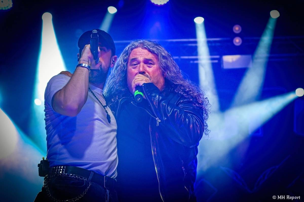 Motorband oslavil v Plzni čtyřicítku. Blahopřáli mu Ladislav Křížek,  Radek Zíka a  Honza Toužimský