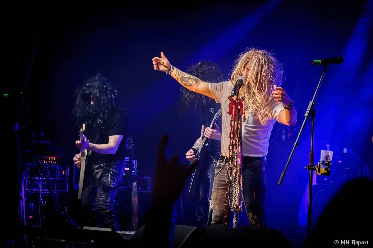 Motorband oslavil v Plzni čtyřicítku. Blahopřáli mu Ladislav Křížek,  Radek Zíka a  Honza Toužimský