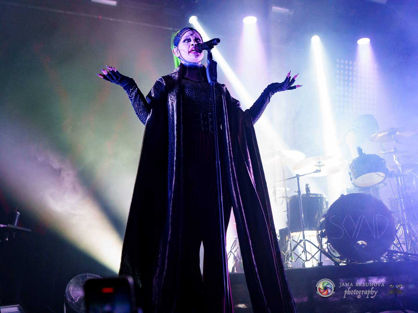 Smrtelně vážní SKYND: V Praze opět vyprávěli kriminální příběhy