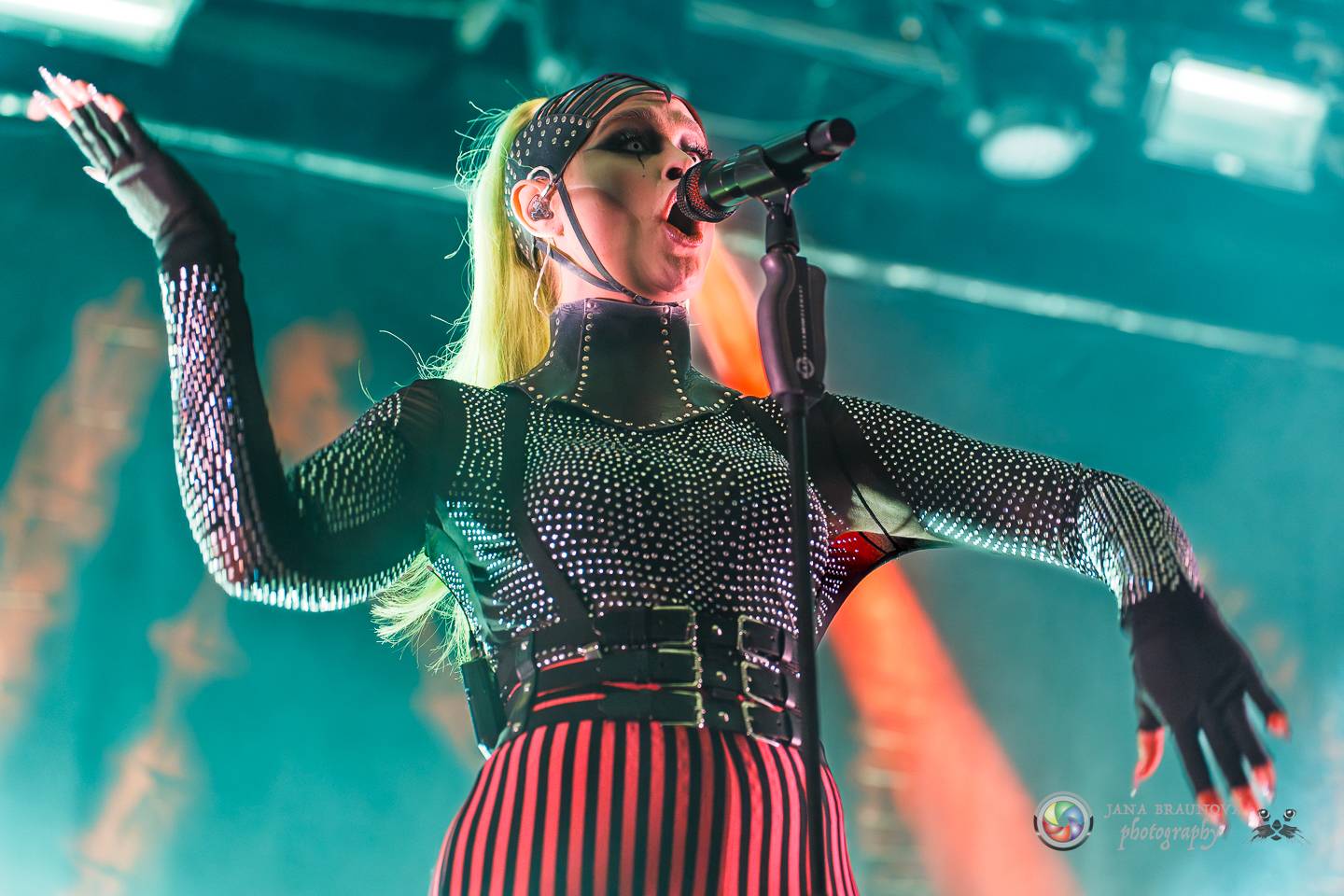 Smrtelně vážní SKYND: V Praze opět vyprávěli kriminální příběhy